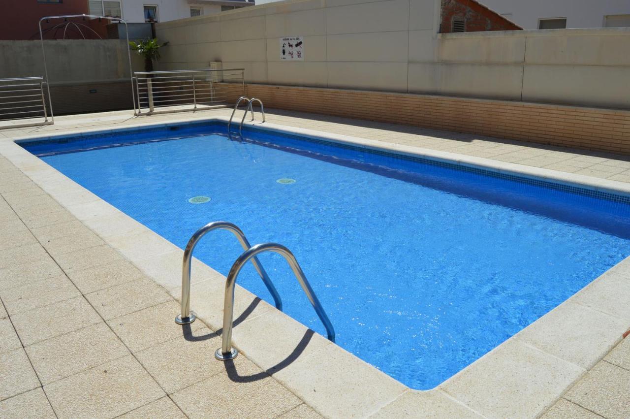 Apartamento Piscina Viena Roses Esterno foto